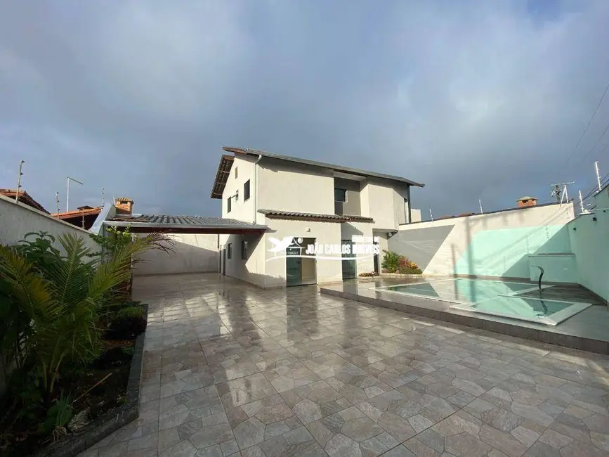 Foto 6 de Casa com 3 quartos à venda, 157m2 em Itanhaem - SP