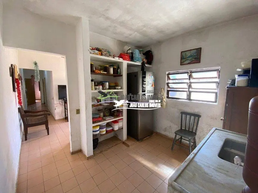 Foto 9 de Casa com 2 quartos à venda, 74m2 em Itanhaem - SP