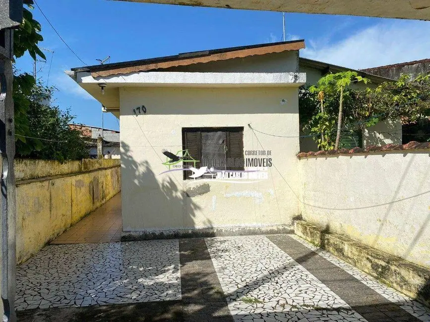 Foto 1 de Casa com 2 quartos à venda, 74m2 em Itanhaem - SP