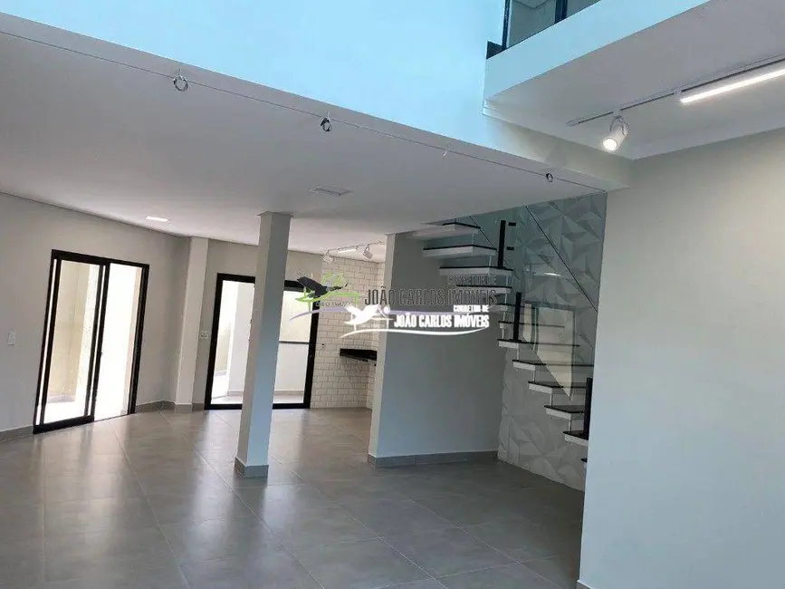Foto 6 de Sobrado com 3 quartos à venda, 150m2 em Itanhaem - SP