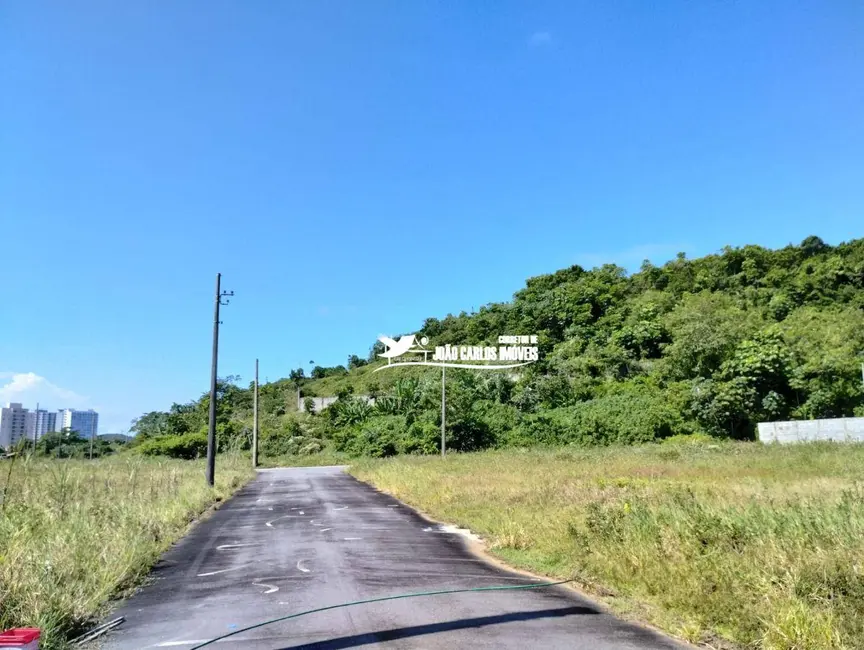 Terreno / Lote à venda, 500m2 em Itanhaem - SP - imagem 1 Foto 1 de Terreno / Lote à venda, 500m2 em Itanhaem - SP