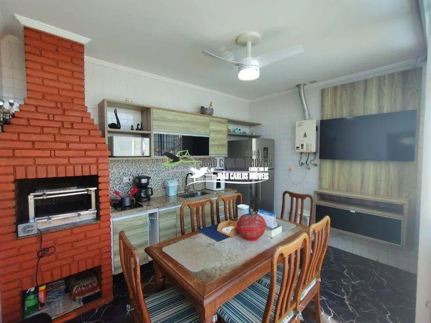 Foto 2 de Apartamento com 4 quartos à venda, 331m2 em Centro, Itanhaem - SP