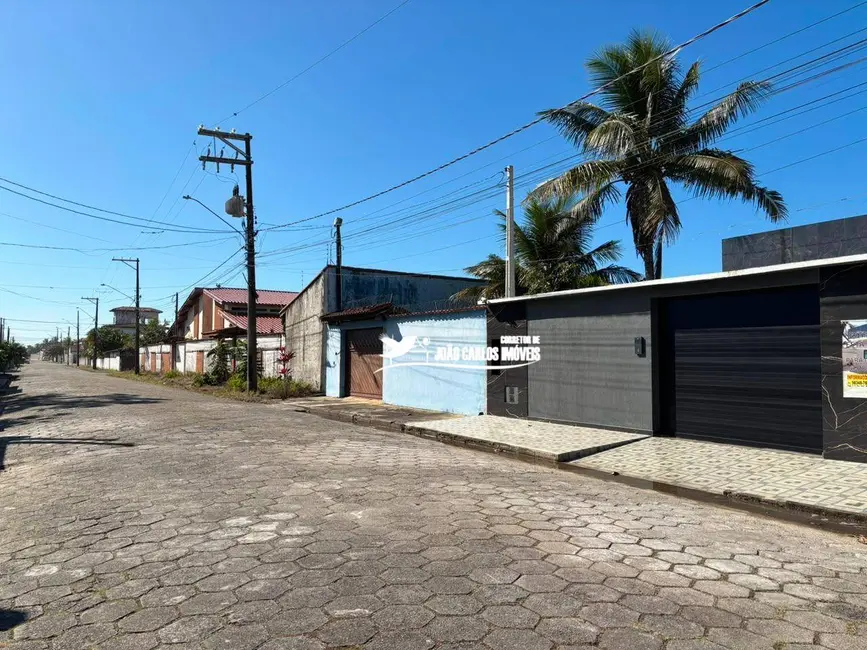 Foto 3 de Casa com 4 quartos à venda, 355m2 em Itanhaem - SP