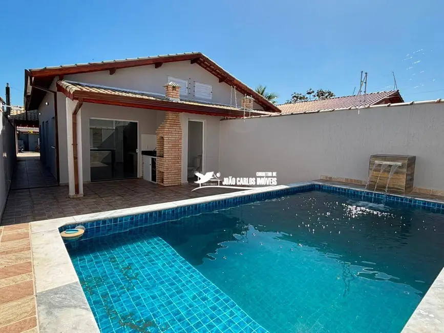 Casa com 2 quartos à venda, 180m2 em Itanhaem - SP - imagem 1 Foto 1 de Casa com 2 quartos à venda, 180m2 em Itanhaem - SP