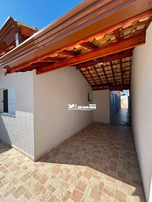 Casa com 2 quartos à venda, 180m2 em Itanhaem - SP - imagem 7 Foto 7 de Casa com 2 quartos à venda, 180m2 em Itanhaem - SP