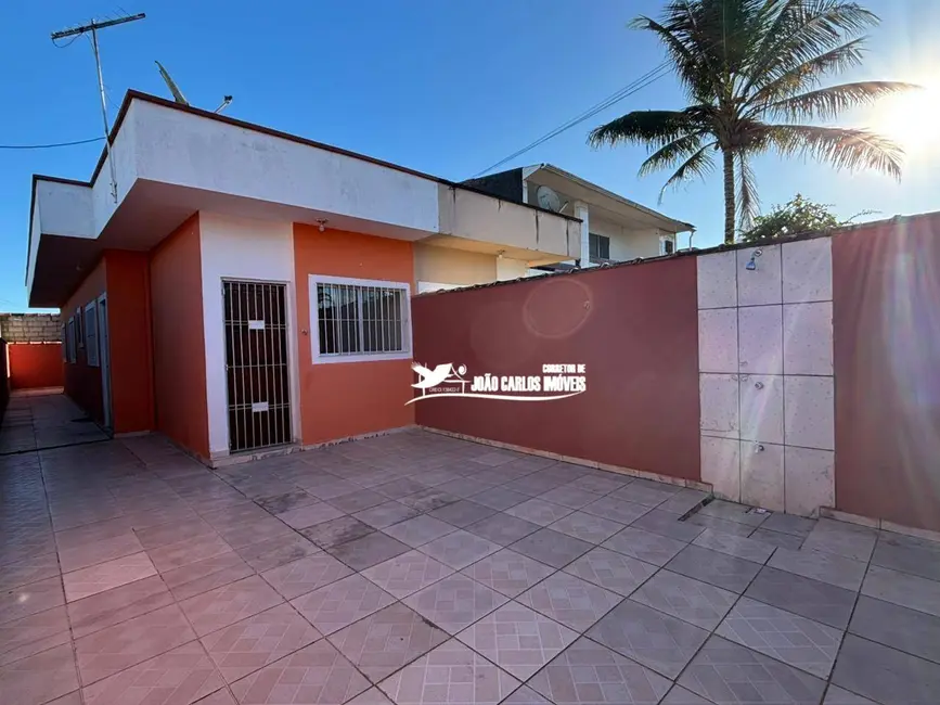 Foto 1 de Casa com 2 quartos à venda, 125m2 em Itanhaem - SP