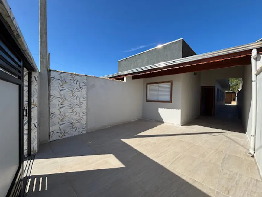 Foto 5 de Casa com 3 quartos à venda, 176m2 em Itanhaem - SP