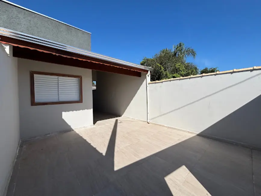 Foto 3 de Casa com 3 quartos à venda, 176m2 em Itanhaem - SP