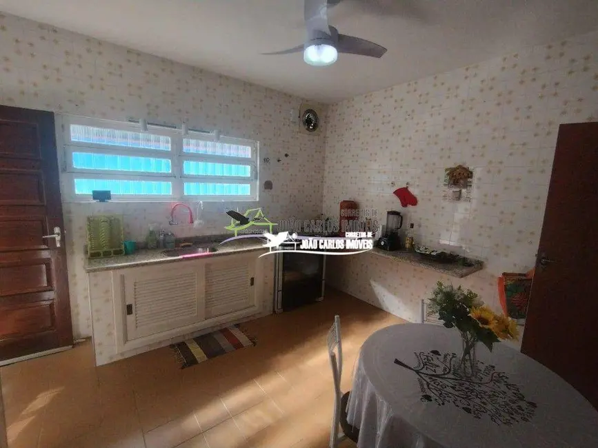 Foto 9 de Casa com 3 quartos à venda, 293m2 em Itanhaem - SP