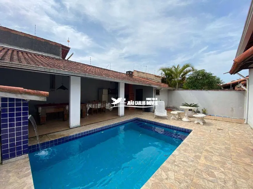 Foto 1 de Casa com 3 quartos à venda, 360m2 em Itanhaem - SP