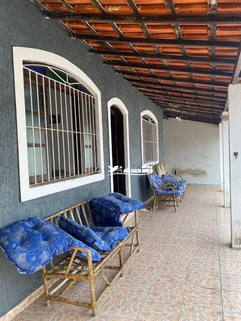 Foto 9 de Casa com 3 quartos à venda, 360m2 em Itanhaem - SP