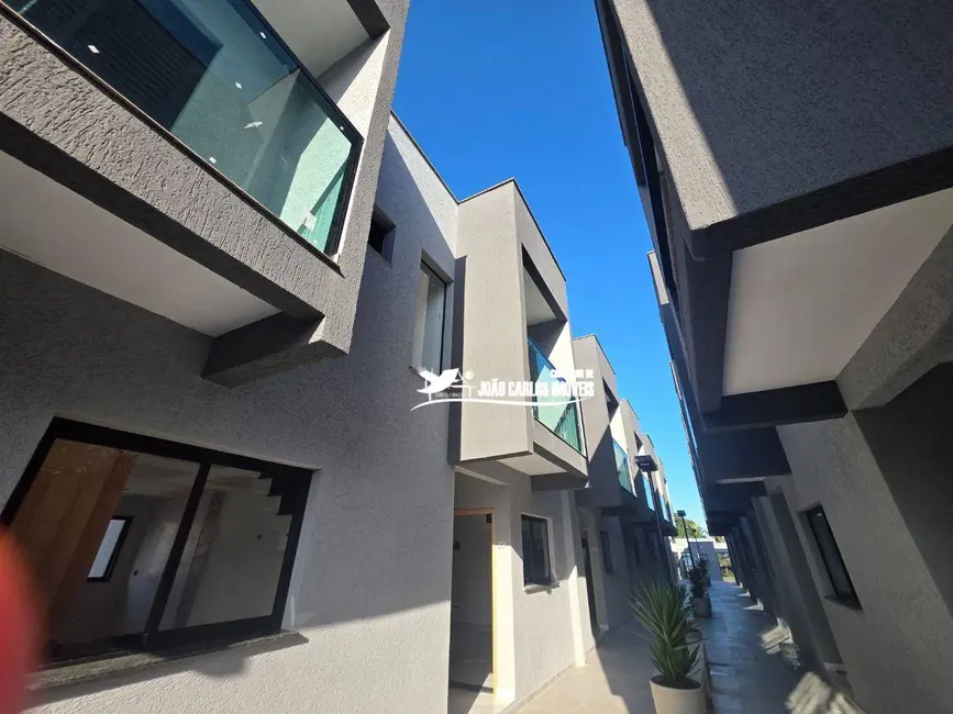 Foto 6 de Casa de Condomínio com 2 quartos à venda, 96m2 em Itanhaem - SP