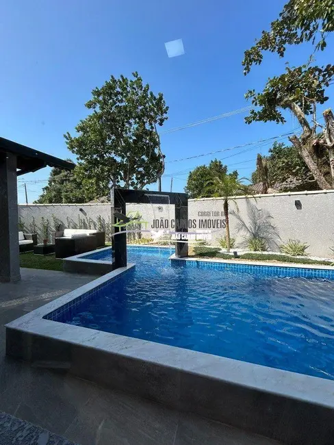 Casa com 3 quartos à venda, 313m2 em Itanhaem - SP - imagem 5 Foto 5 de Casa com 3 quartos à venda, 313m2 em Itanhaem - SP