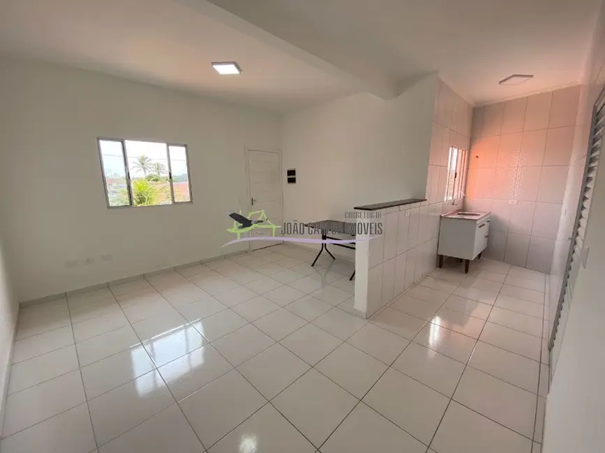 Casa com 1 quarto para alugar, 60m2 em Itanhaem - SP - imagem 2 Foto 2 de Casa com 1 quarto para alugar, 60m2 em Itanhaem - SP