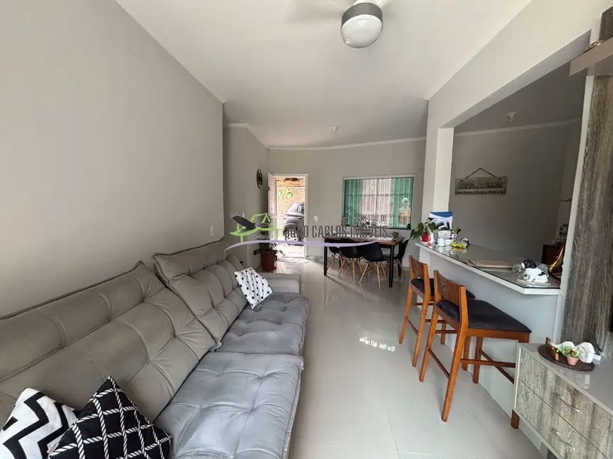 Foto 5 de Casa com 2 quartos à venda, 360m2 em Itanhaem - SP