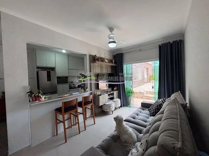 Foto 4 de Casa com 2 quartos à venda, 360m2 em Itanhaem - SP