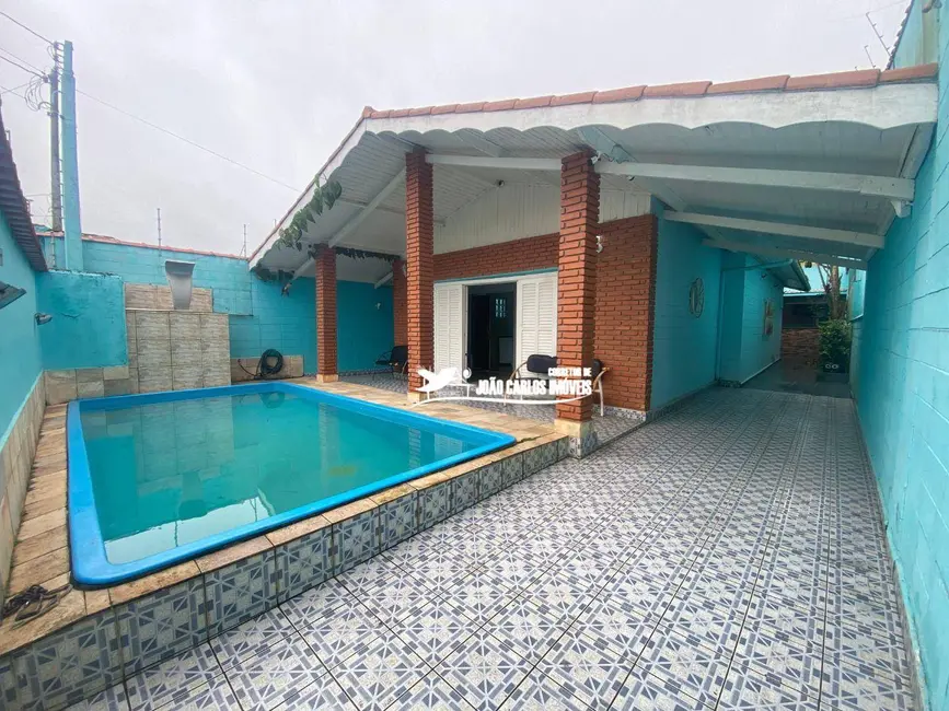Foto 1 de Casa com 4 quartos à venda, 250m2 em Itanhaem - SP