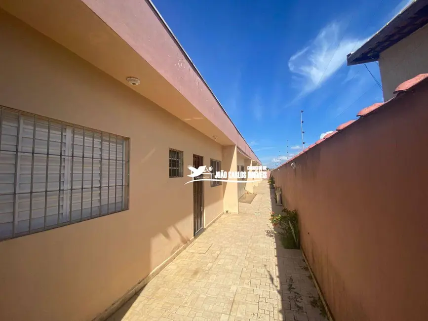 Casa de Condomínio com 2 quartos à venda, 55m2 em Itanhaem - SP - imagem 2 Foto 2 de Casa de Condomínio com 2 quartos à venda, 55m2 em Itanhaem - SP