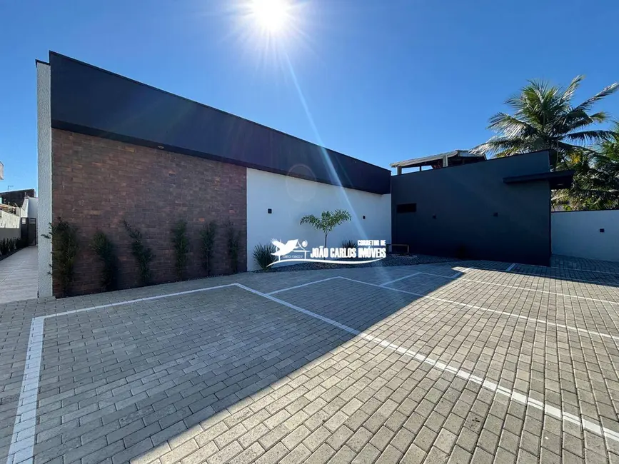 Foto 1 de Casa com 2 quartos à venda, 53m2 em Itanhaem - SP