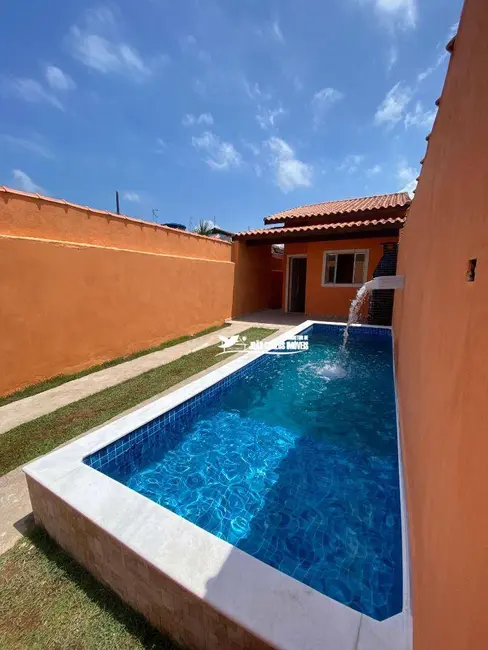 Foto 4 de Casa com 2 quartos à venda, 62m2 em Itanhaem - SP