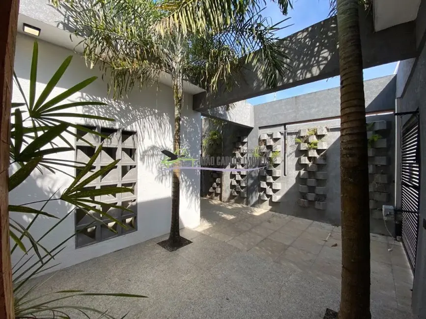 Foto 5 de Casa com 3 quartos à venda, 285m2 em Itanhaem - SP