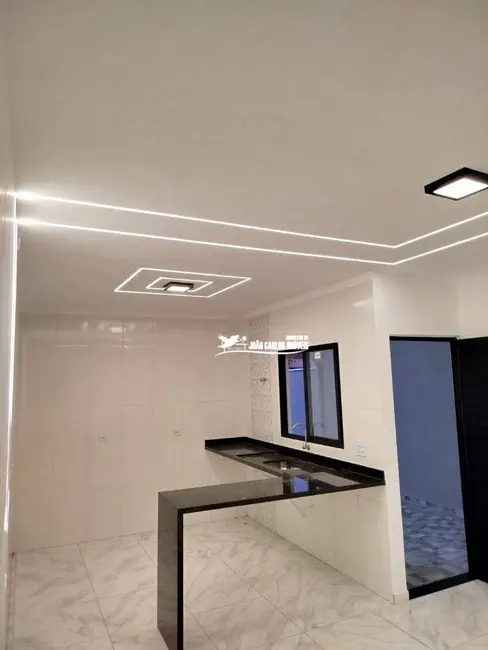 Foto 5 de Casa com 2 quartos à venda, 137m2 em Itanhaem - SP