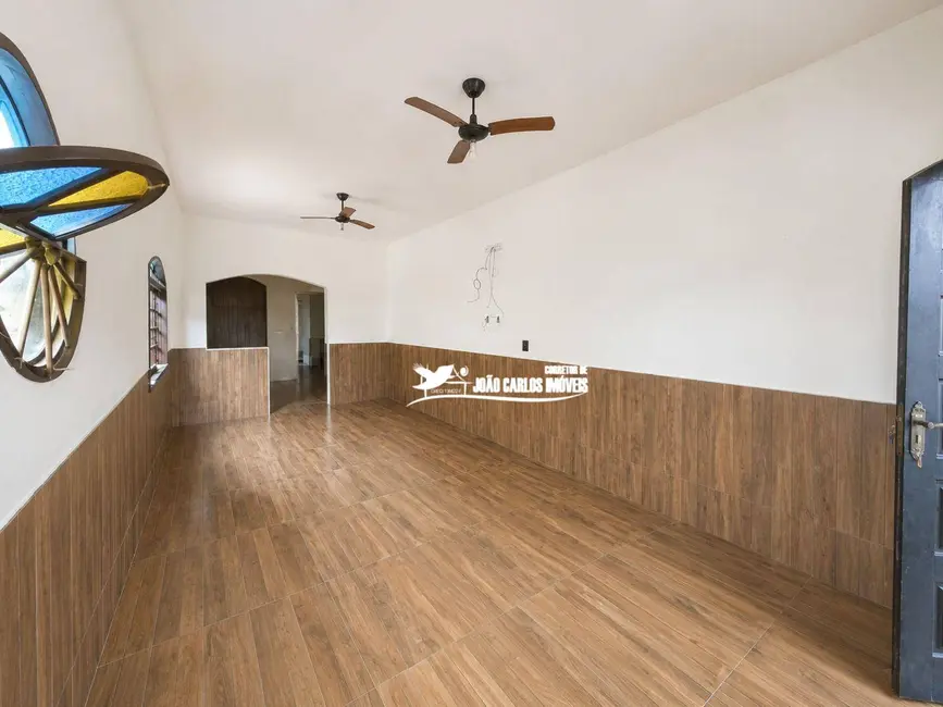 Foto 5 de Casa com 2 quartos à venda, 162m2 em Itanhaem - SP