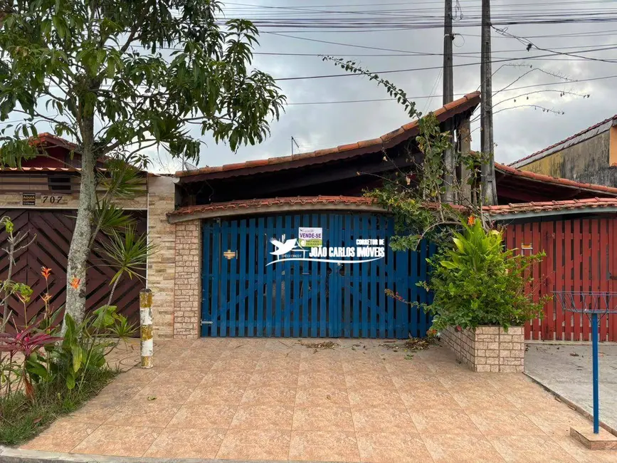 Foto 1 de Casa com 2 quartos à venda, 162m2 em Itanhaem - SP