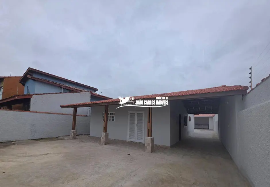 Foto 3 de Casa com 3 quartos à venda, 420m2 em Itanhaem - SP