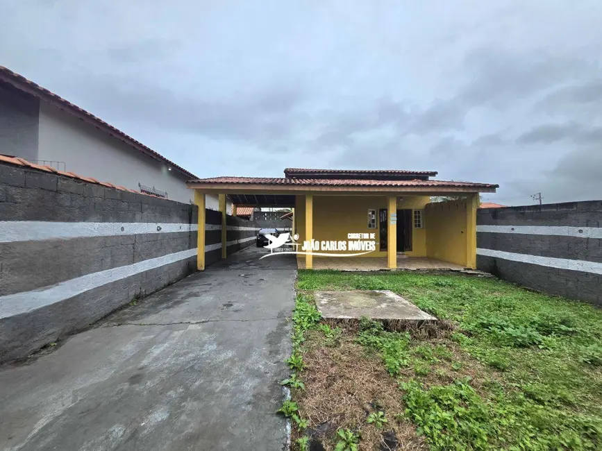 Foto 1 de Casa com 2 quartos à venda e para alugar, 250m2 em Itanhaem - SP