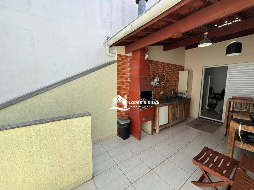 Sobrado com 2 quartos à venda, 120m2 em Jardim Iracema, São Paulo - SP - imagem 1 Foto 1 de Sobrado com 2 quartos à venda, 120m2 em Jardim Iracema, São Paulo - SP