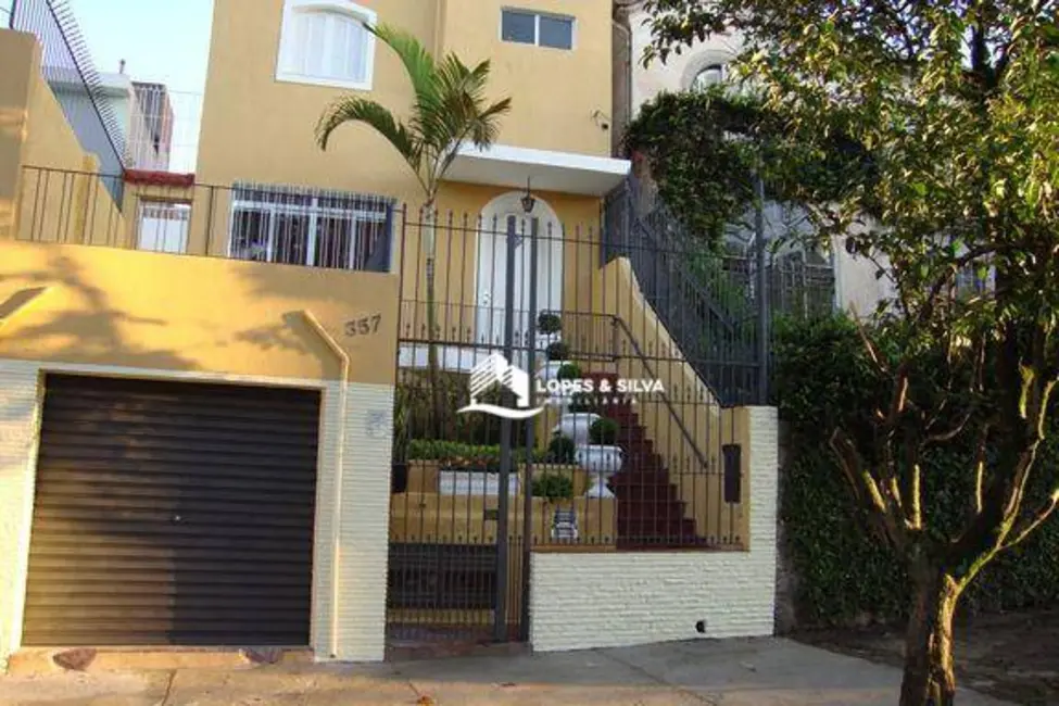 Foto 3 de Casa com 3 quartos para alugar, 250m2 em Aclimação, São Paulo - SP