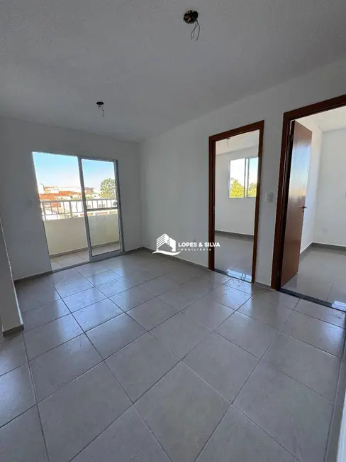 Foto 2 de Apartamento com 2 quartos à venda e para alugar, 38m2 em Jardim Amália, São Paulo - SP