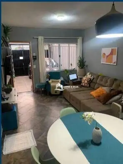 Sobrado com 2 quartos à venda, 82m2 em Vila das Belezas, São Paulo - SP - imagem 4 Foto 4 de Sobrado com 2 quartos à venda, 82m2 em Vila das Belezas, São Paulo - SP