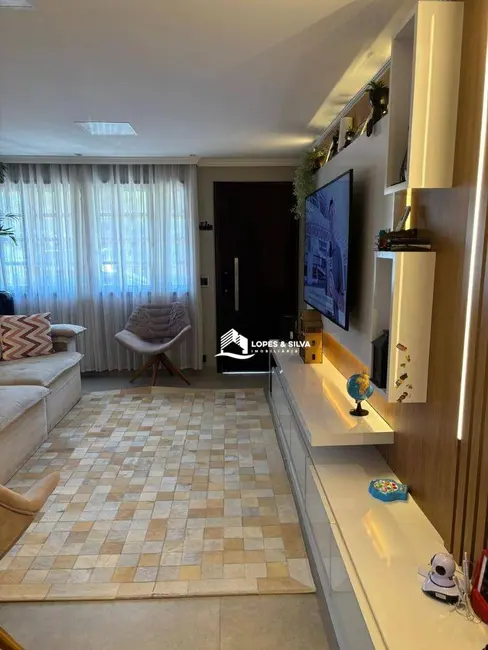 Foto 5 de Casa de Condomínio com 3 quartos à venda, 150m2 em Jardim Santa Efigênia, São Paulo - SP