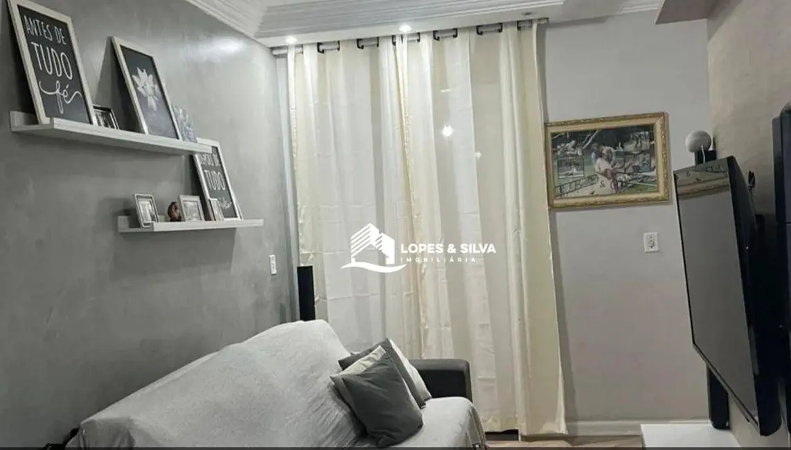 Foto 1 de Apartamento com 3 quartos à venda, 60m2 em Jardim Henriqueta, Taboao Da Serra - SP