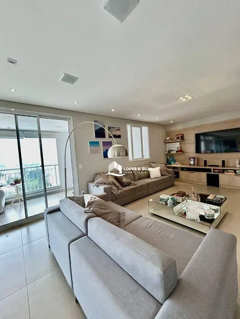 Foto 1 de Apartamento com 3 quartos à venda, 177m2 em Jardim Monte Kemel, São Paulo - SP