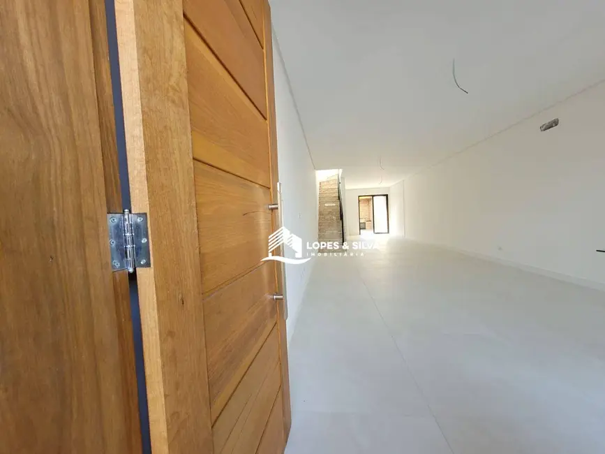 Sobrado com 3 quartos à venda, 120m2 em Vila Gea, São Paulo - SP - imagem 2 Foto 2 de Sobrado com 3 quartos à venda, 120m2 em Vila Gea, São Paulo - SP