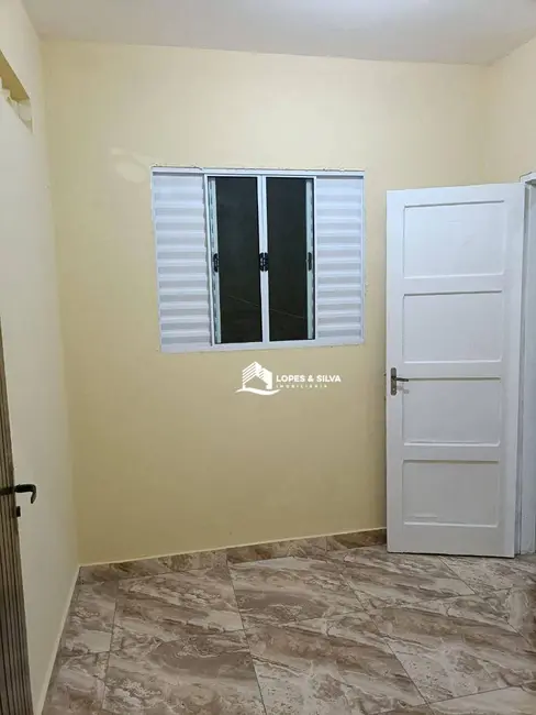 Foto 9 de Casa com 2 quartos para alugar, 62m2 em Jardim das Fontes, São Paulo - SP