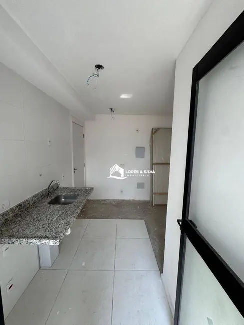 Foto 2 de Apartamento com 2 quartos à venda, 45m2 em Vila Suzana, São Paulo - SP