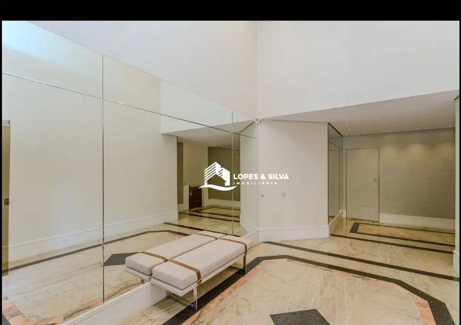 Apartamento com 4 quartos para alugar, 233m2 em Vila Andrade, São Paulo - SP - imagem 3 Foto 3 de Apartamento com 4 quartos para alugar, 233m2 em Vila Andrade, São Paulo - SP