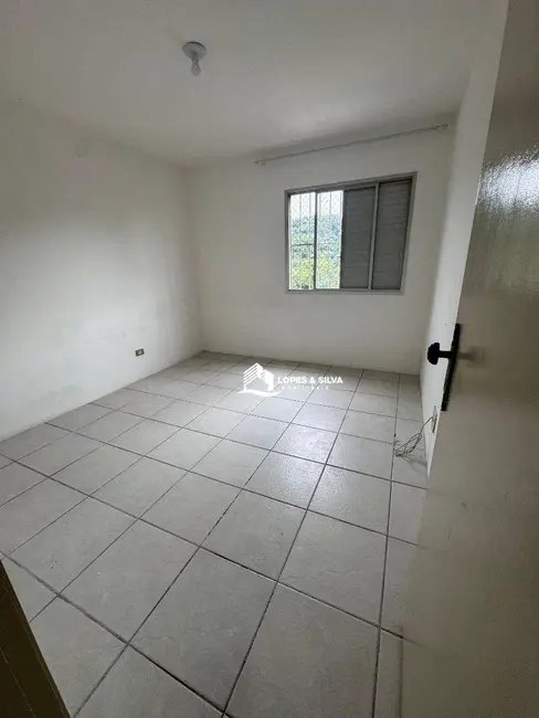 Foto 4 de Apartamento com 3 quartos para alugar, 66m2 em Vila Prel, São Paulo - SP