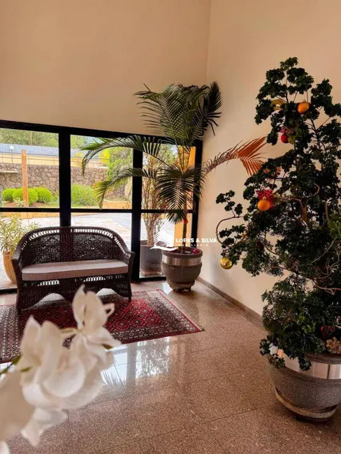 Foto 4 de Apartamento com 3 quartos para alugar, 176m2 em Paraíso do Morumbi, São Paulo - SP