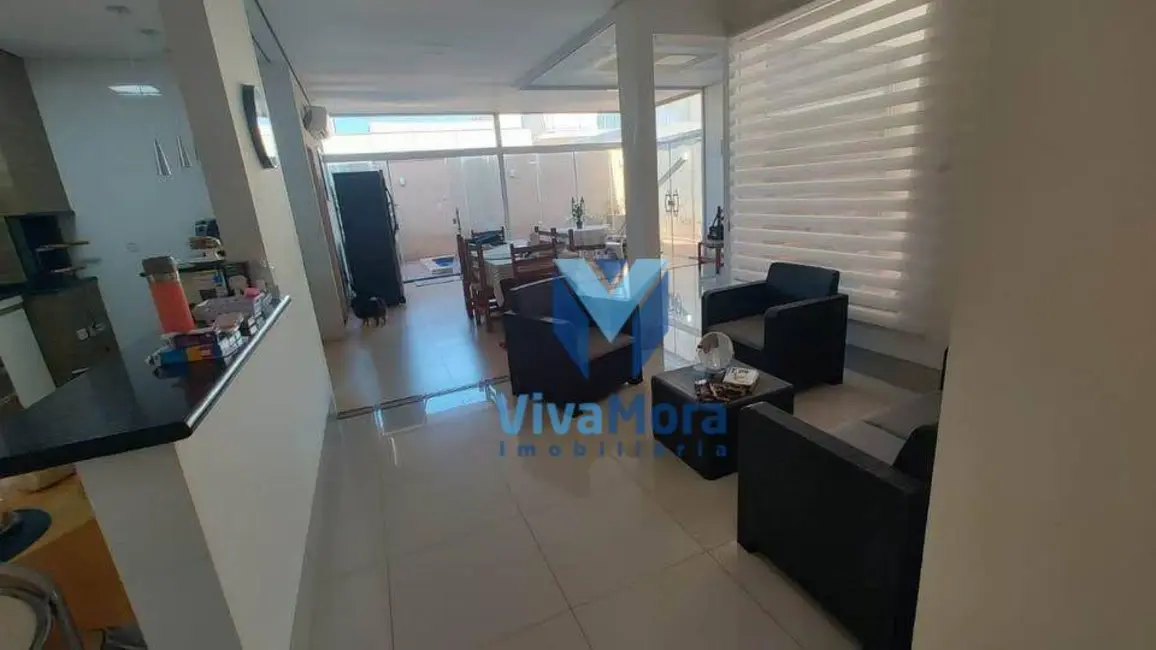 Casa de Condomínio com 3 quartos à venda, 400m2 em Loteamento Recanto do Lago, Sao Jose Do Rio Preto - SP - imagem 9 Foto 9 de Casa de Condomínio com 3 quartos à venda, 400m2 em Loteamento Recanto do Lago, Sao Jose Do Rio Preto - SP