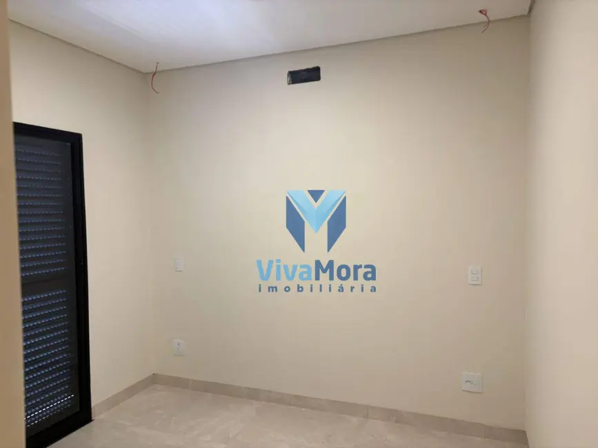 Foto 2 de Casa com 3 quartos à venda, 200m2 em Sao Jose Do Rio Preto - SP