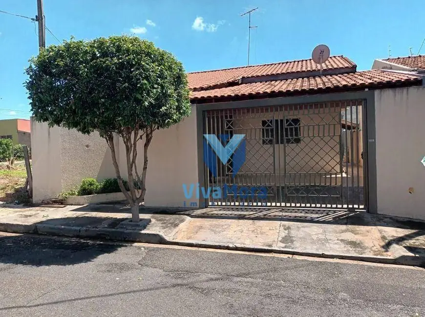Casa com 3 quartos à venda, 200m2 em Residencial Monte Verde, Sao Jose Do Rio Preto - SP - imagem 1 Foto 1 de Casa com 3 quartos à venda, 200m2 em Residencial Monte Verde, Sao Jose Do Rio Preto - SP