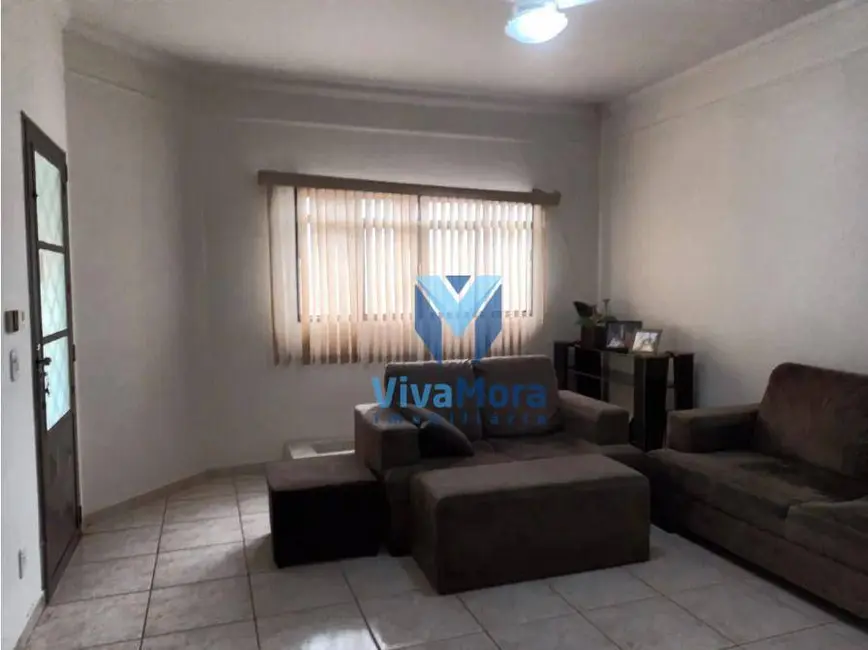 Casa com 3 quartos à venda, 200m2 em Residencial Monte Verde, Sao Jose Do Rio Preto - SP - imagem 9 Foto 9 de Casa com 3 quartos à venda, 200m2 em Residencial Monte Verde, Sao Jose Do Rio Preto - SP
