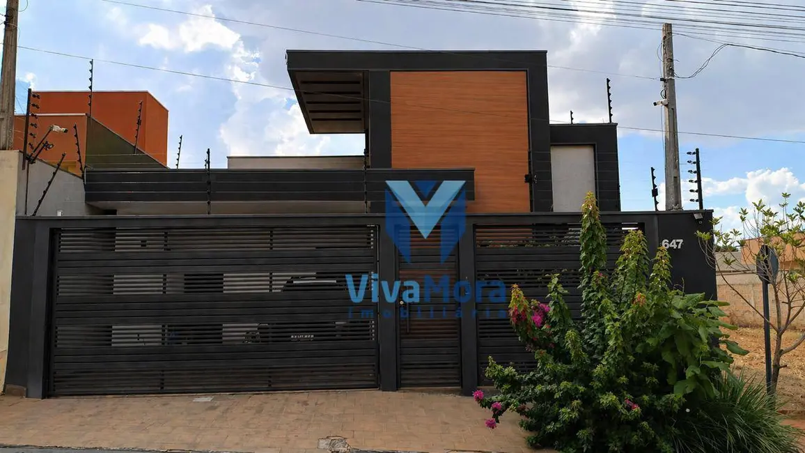 Foto 1 de Casa com 3 quartos à venda, 200m2 em Sao Jose Do Rio Preto - SP
