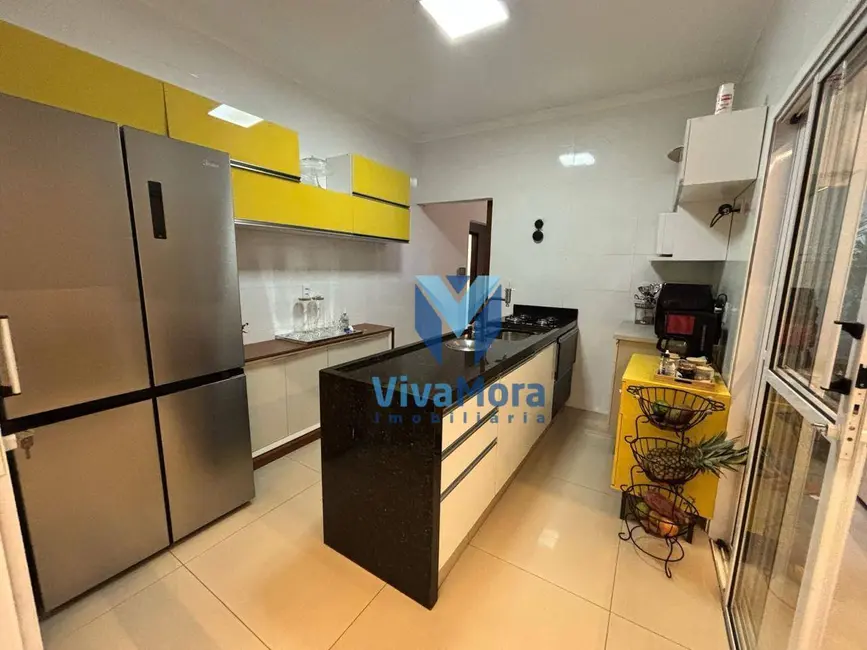 Foto 6 de Casa com 3 quartos à venda, 200m2 em Sao Jose Do Rio Preto - SP