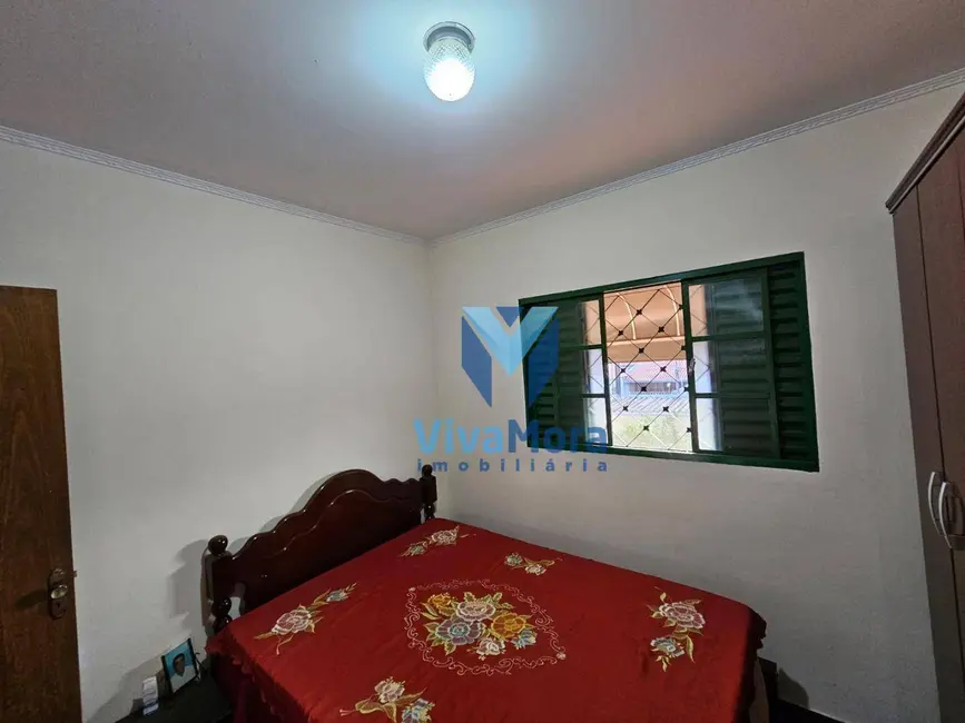 Sobrado com 3 quartos à venda, 200m2 em Jardim Santo Antônio, Sao Jose Do Rio Preto - SP - imagem 3 Foto 3 de Sobrado com 3 quartos à venda, 200m2 em Jardim Santo Antônio, Sao Jose Do Rio Preto - SP